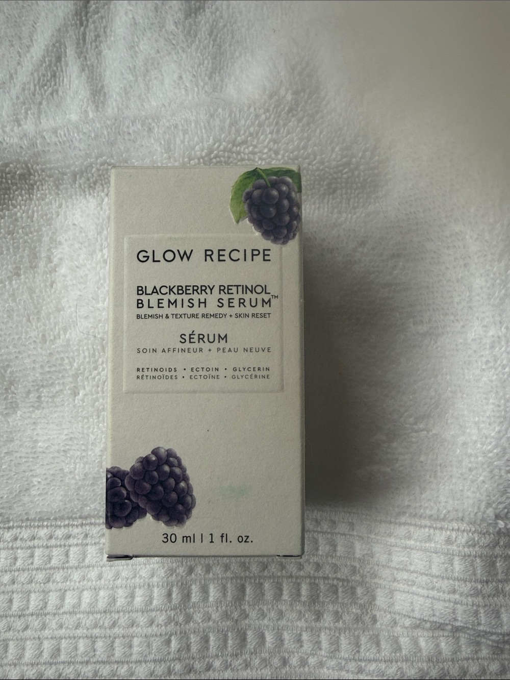 Glow Recipe Blackberry Retinol Blemish Serum - White